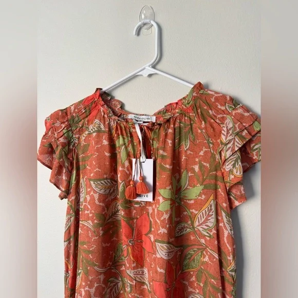 Rose+Olive Multi-Color Shirt For Summer Sleeves Layered Size S NWT - Picture 3 of 7